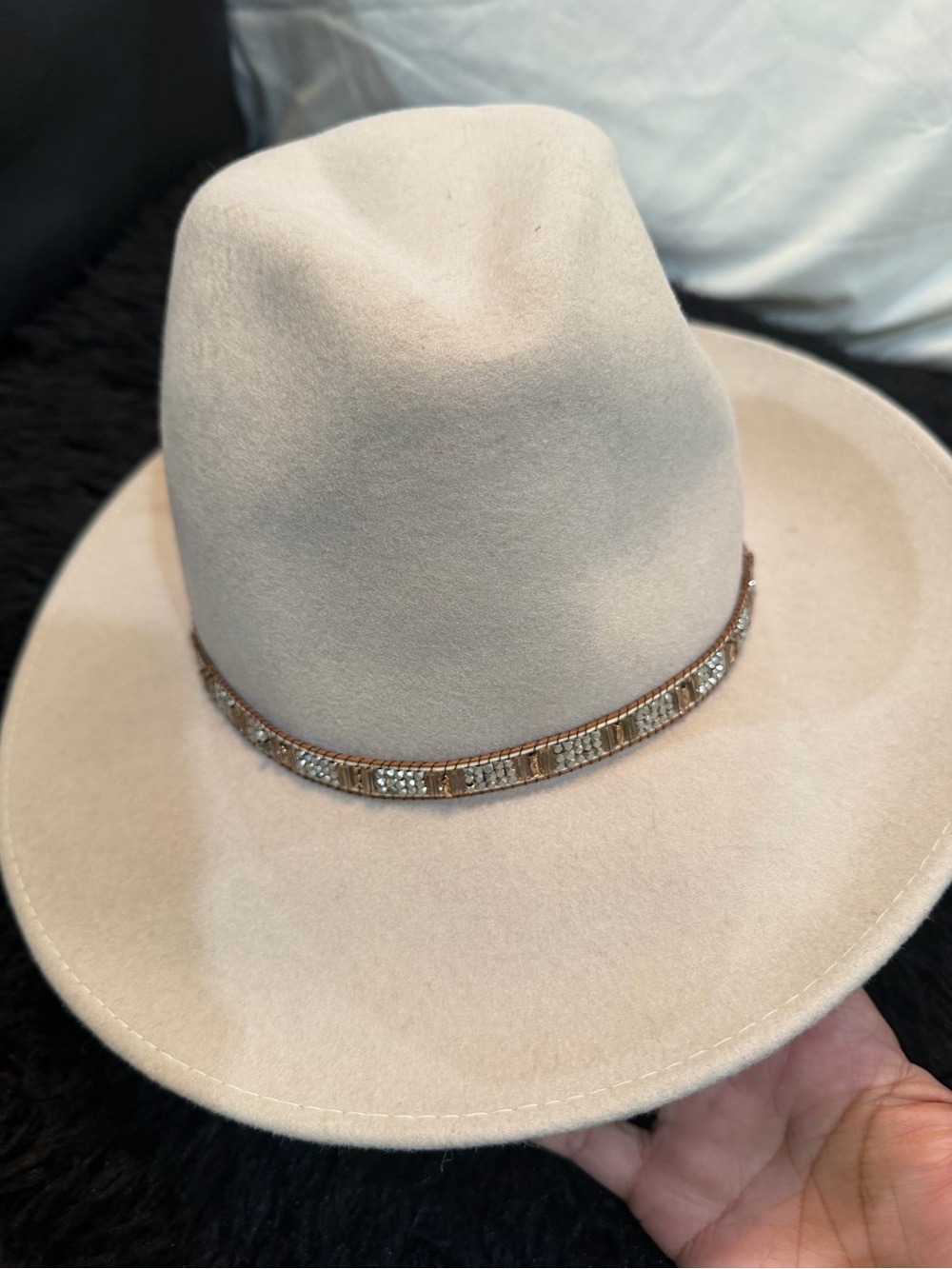 Gotten Cream wool Fedora with Beaded Band
